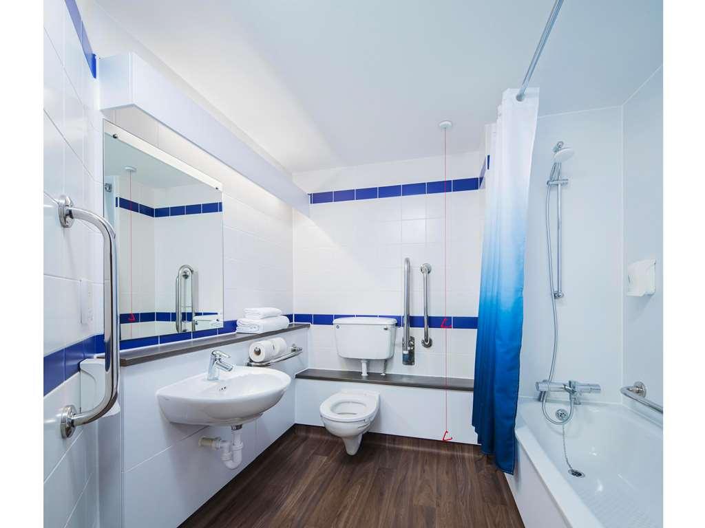 Travelodge Cambridge Central 客房 照片