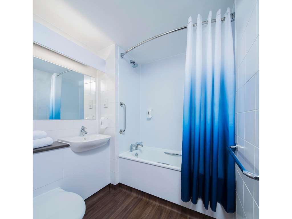 Travelodge Cambridge Central 客房 照片