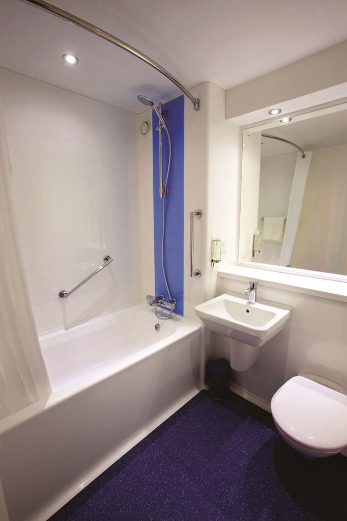 Travelodge Cambridge Central 客房 照片