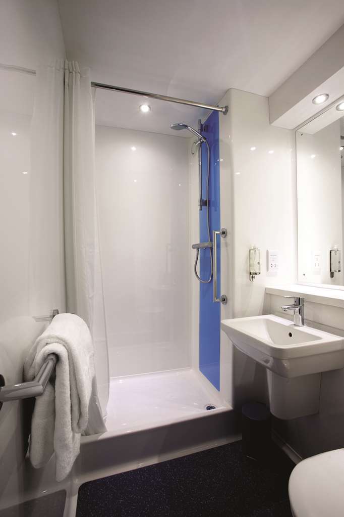 Travelodge Cambridge Central 客房 照片